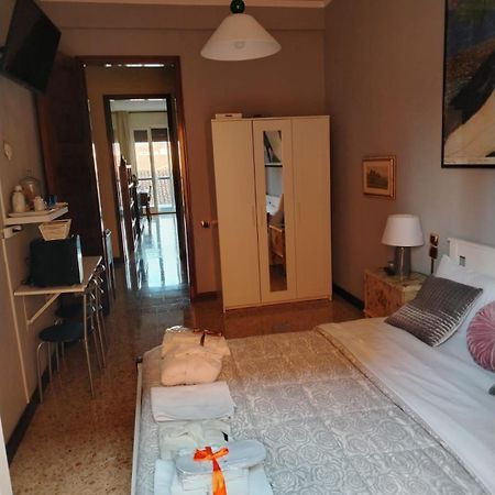 B&B Califano- 2 Leoni Verona Eksteriør billede