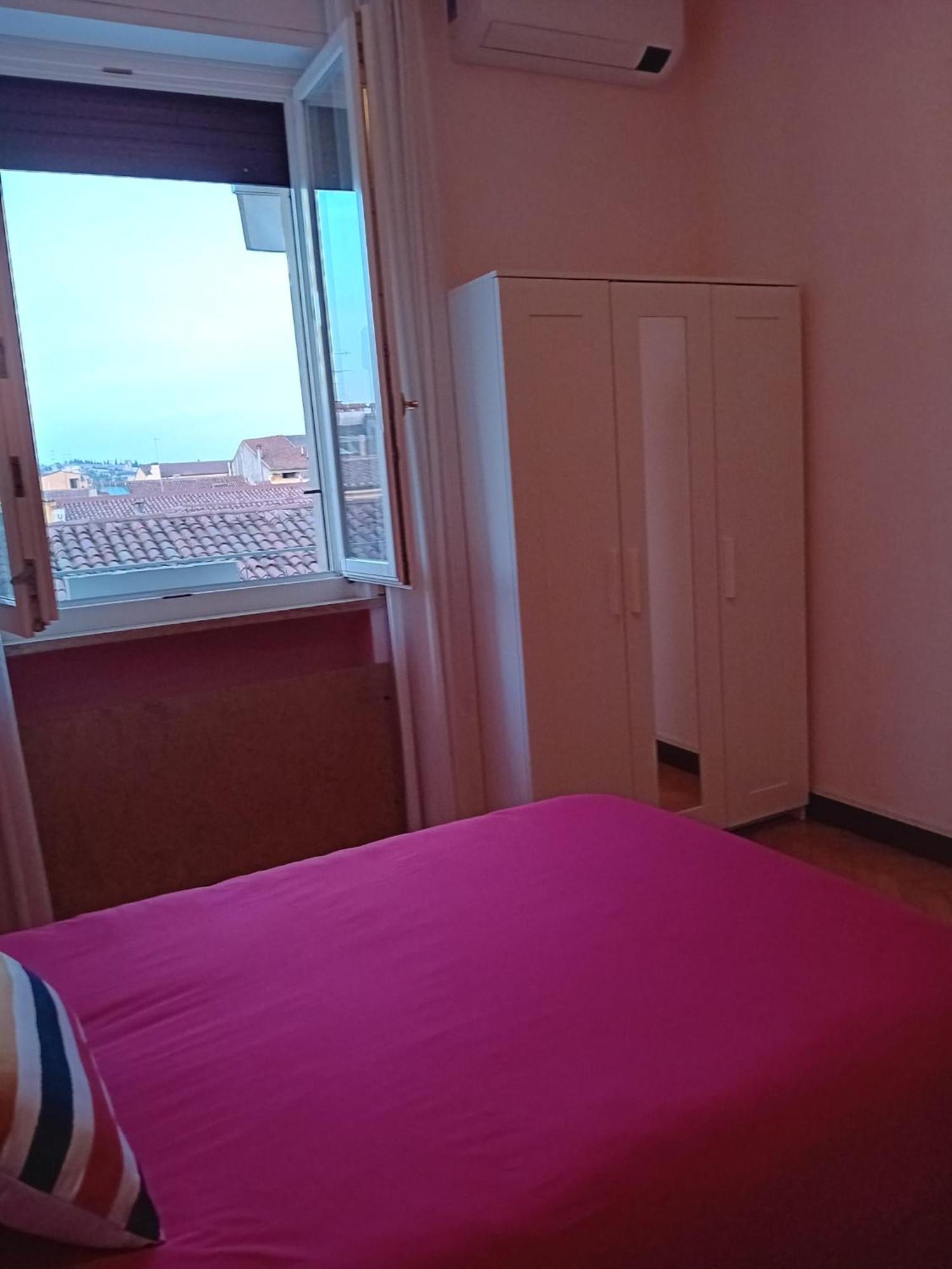 B&B Califano- 2 Leoni Verona Eksteriør billede